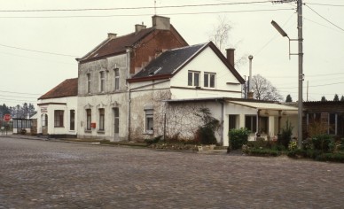 FRASNES  LEZ GOSSELIES  DIA 84-1036.jpg